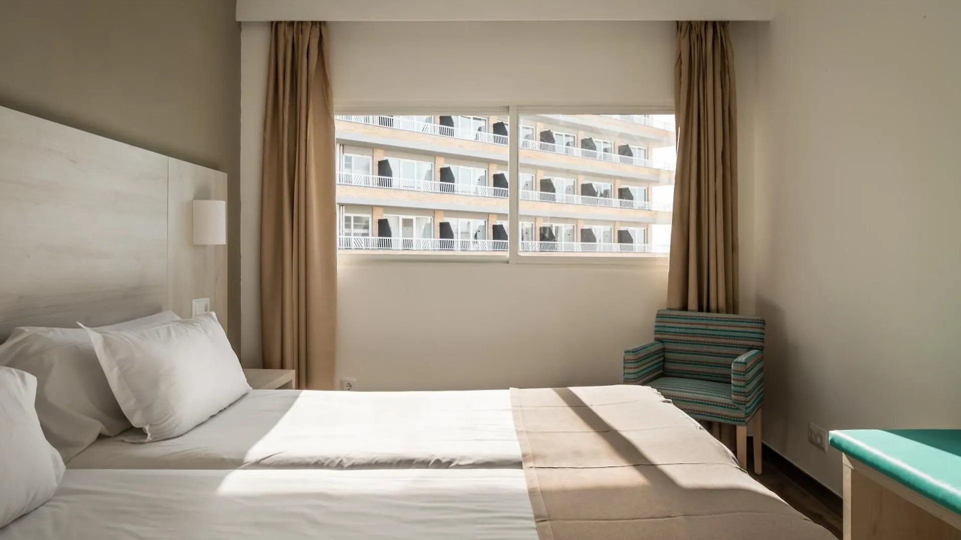 Apartamentos Vistasol Magaluf  3*, Magaluf (Mallorca)