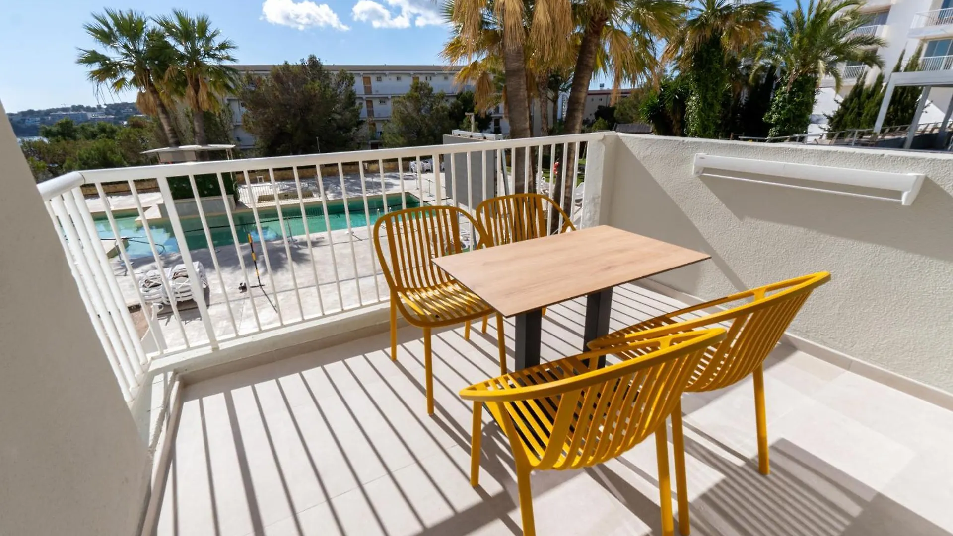 Apartamentos Vistasol Magaluf  3*, Magaluf (Mallorca) Spain