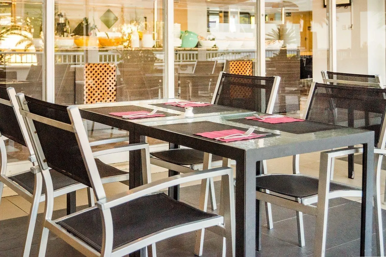 Apartamentos Vistasol Magaluf  Aparthotel